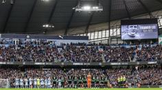 Neúcta k zesnulé legendě. Fanoušci City uráželi Charltona, klub to chce řešit