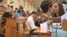 Sňatky homosexuálů Češi podporují, novela ale stále čeká na schválení