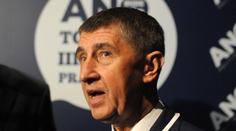 Babiš se omluvil za popírání holokaustu Romů a útoky na ně