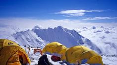Everest si vybírá strašlivou daň! Cestou pro tělo Štrby našli 4 mrtvé
