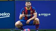 Další pohroma pro Barcelonu, hvězdná posila Agüero je zraněná