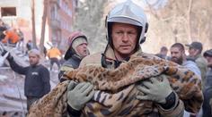 Rusko v den Putinových narozenin provedlo masivní útok. Následky na Ukrajině jsou tragické