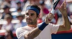 Federer jak ho neznáte! Elegán bílého sportu se přestal holit