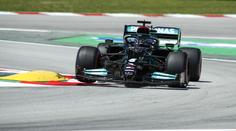 Hamilton opět ovládl kvalifikaci a posté vystartuje z pole position