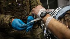 Mladík dobrovolně bojuje na Ukrajině. Odhalil, jakou taktiku Rusové používají při palbě