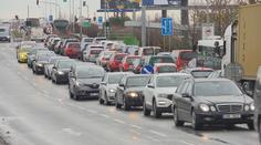 Řidiči si letos připlatí za pojištění. Zdraží povinné ručení i to havarijní
