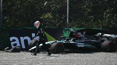 Hamilton má smůlu. Mercedes končí s vylepšeními kvůli drahým bouračkám