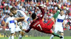 Ronaldo předvedl v bojích o MS gólparádu! Belgie si zastřílela