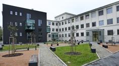 Lékařské fakultě v Ostravě hrozí, že nebude přijímat nové studenty