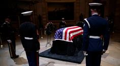 Rodina se rozloučila s bývalým prezidentem USA Bushem
