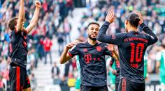 Bayern zůstává v čele Bundesligy. Oslabený Hoffenheim přestřílel Frankfurt