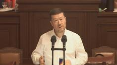 Okamura mluvil ve Sněmovně téměř 11 hodin. Jsem robot, nespím, chlubil se