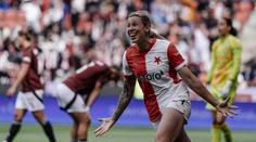 Česká reprezentantka porodila. Fotbalistka Slavie prozradila jméno dcery