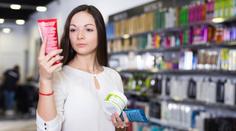 Hygienici mají seznam nebezpečné kosmetiky. Obsahuje výrobky oblíbených značek