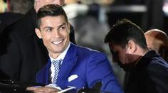 Ronaldovi spočítali peníze. Bere 2 miliardy, platí i za mlčenlivost
