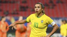 Fotbalová legenda Marta chystá svatbu! Brát si bude spoluhráčku
