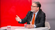 Vondra: Čekal bych, že Rakušan bude řešit tragédii na fakultě, ne točit videa