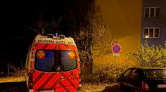 Záchranka stála celou noc na zákazu. Řidič naštval místní, dostal pokutu!