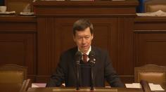 Tomio Okamura dostal ránu od bratra. Otevřeně promluvil o vztazích v rodině