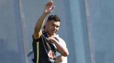 Fotka, která obletěla Slovensko. Při oslavách postupu byl i Brazilec Casemiro