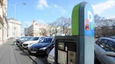 Města chtějí placené parkování! Zóny mají pomoct místním