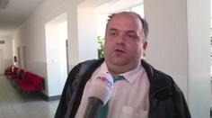 Strojvůdce se po práci hodiny trmácel domů. Teď chce statisíce!