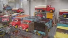 Muzeum autíček na zámku Příseka. Až přes 11 tisíc různých modelů