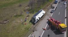 Autobus na bulharské dálnici boural: 10 mrtvých, 20 zraněných