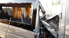 Dálnici uzavřela srážka mikrobusu a kamionu! 7 zraněných, 2 těžce