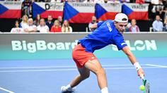 Menšík si na úvod Davis Cupu ani neškrtl. Češi prohrávají s USA 0:1