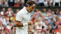 WIMBLEDONSKÁ BITVA! Federer vyhrál posedmé Wimbledon