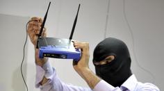 Hackeři ovládají některé routery! Nemáte doma napadený model?