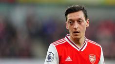 Hráči Arsenalu se shodli na snížení mzdy, ten nejlépe placený odmítl