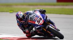 Hanika se v pátečních trénincích superbiků neztratil, König pátý