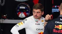 Verstappen si stěžoval na neovladatelný vůz. Pak musel na kobereček