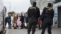 Zadržení iráčtí uprchlíci se do ČR vrátí v pondělí, čeká je detence
