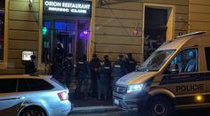 Problémový noční klub na Žižkově opět otevřel, zas ho čekala policejní šťára