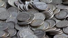 Zloději vykradli kamion naložený mincemi. Sto tisíc dolarů vážilo dvě tuny