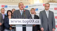 Drábek a Šiška v podezření: Z korupce plnili kasu TOP 09?