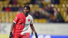 UEFA rozhodla o trestu pro obránce Slavie. V boji o EL bude Pražanům chybět