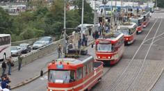 Revoluční novinka: V Praze vyjede speciální tramvaj proti námraze