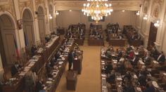 Sněmovna bude schvalovat nový trestní čin. Na programu je i volba šéfa NKÚ