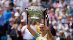 Tenisový světe, pozor! Kvitová ovládla Eastbourne. Bude řádit i na Wimbledonu?