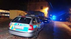 Osobní vlak srazil na nádraží dva chodce, oba se štěstím přežili