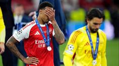 Brutální výsměch! Chelsea minutu po finále ponížila Arsenal