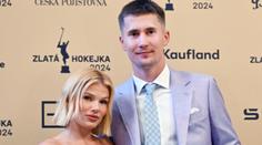 Nečasovi Colorado svědčí. Síly načerpal i na výletě do skal, vzal partnerku i pejska