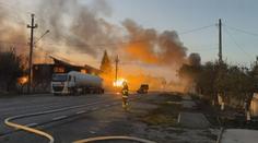 Dva mrtví a desítky zraněných po dvou explozích na čerpací stanici v Rumunsku