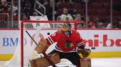Gólmanská hvězda Chicaga má nové angažmá. Blackhawks získali první volbu
