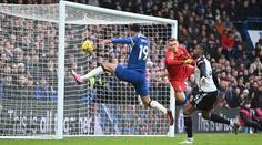 Chelsea přetlačila Fulham, Citizens pro Newcastlu v závěru otočili