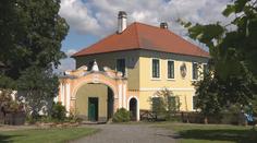 Skanzen v Přerově nad Labem uhranul i slavnému režisérovi. Nabízí jedinečné zajímavosti